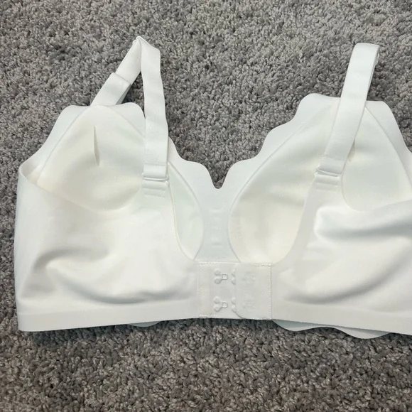 Boomba white bra - Picture 5 of 9